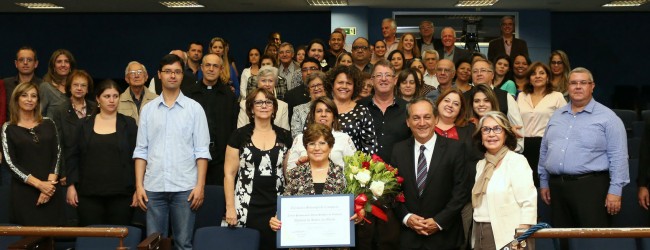 Rossini entrega Diploma de Honra ao Mérito ao Centro Promocional Nossa Senhora da Visitação