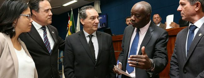 Rossini participa da Comissão da implementação da lei que obriga ensino das histórias e culturas africana e afro-brasileira nas escolas